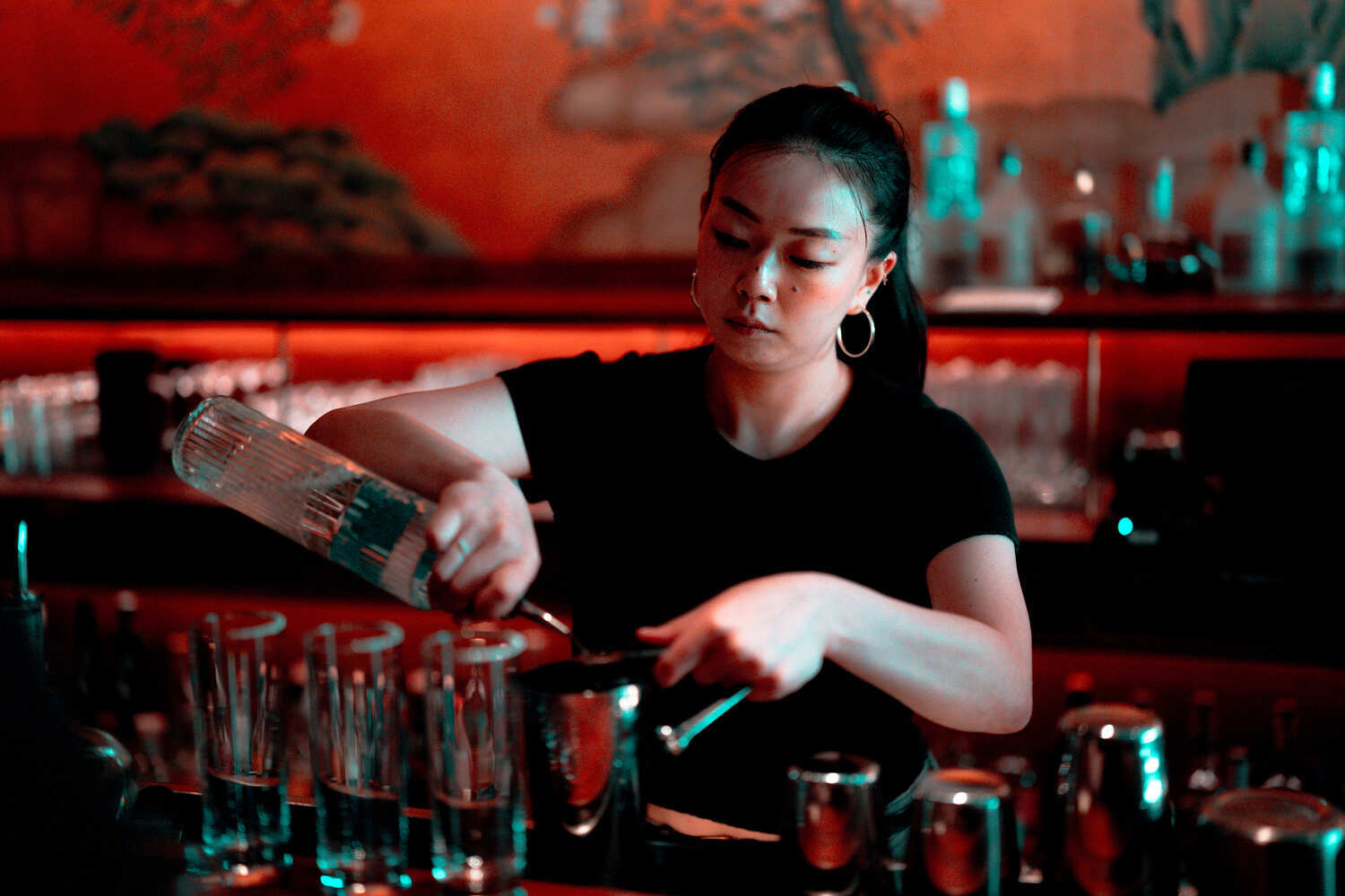Head bartender Koharu Usui at work at Bar Goto Niban.