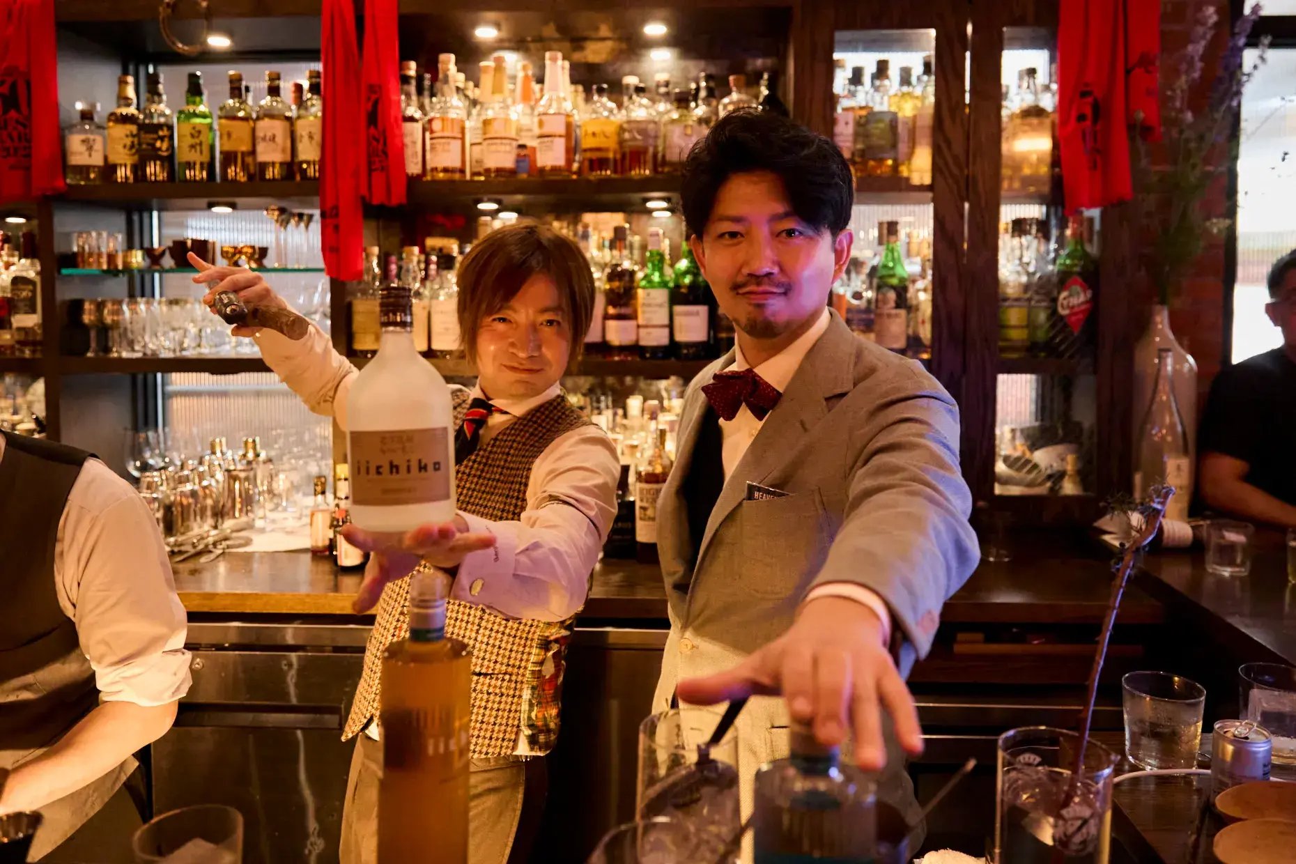 Takuma Watanabe (right), owner-bartender of Martiny’s, with Hiroyasu Kayama of Bar BenFiddich, who joined for a guest shift